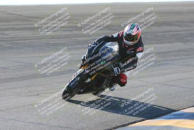 media/Dec-06-2024-CVMA Friday Practice (Fri) [[e1d1c5d4fc]]/4-Group 4 and Trackday/Session 5 (Bowl)/